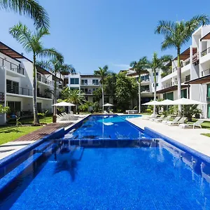 Luxurious & In Playa Steps From The , Playa del Carmen Mexico